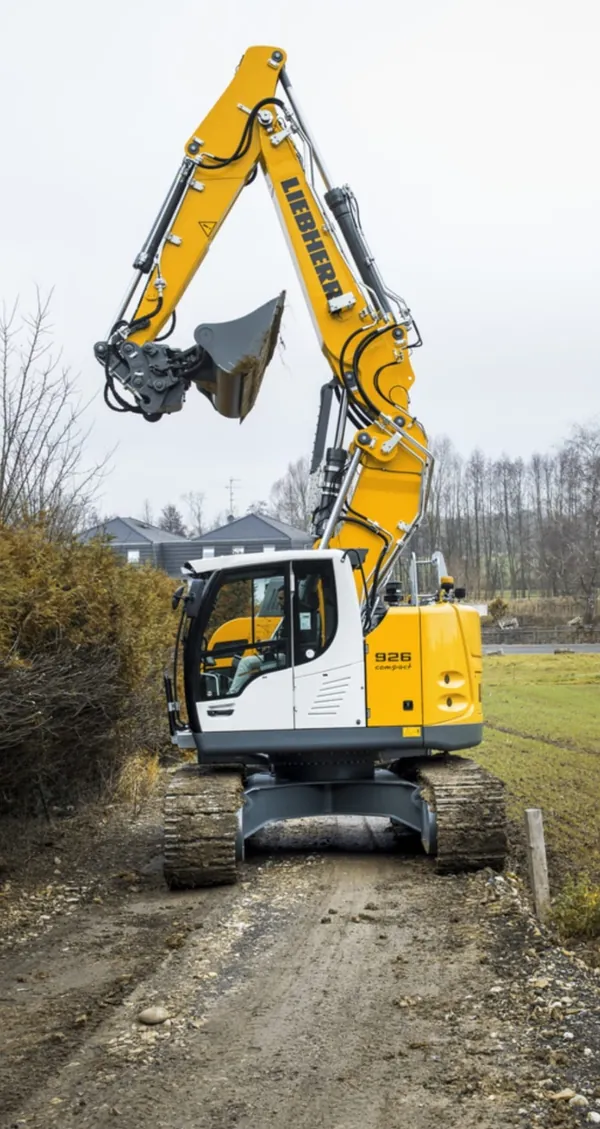 Liebherr 926 landschaftsarbeiten